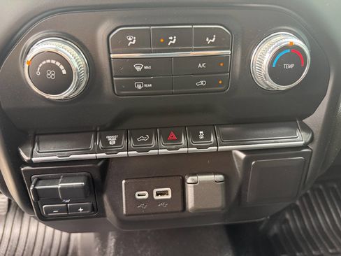 Used 2022 GMC Sierra 2500 Pro w/ Convenience Package image 25