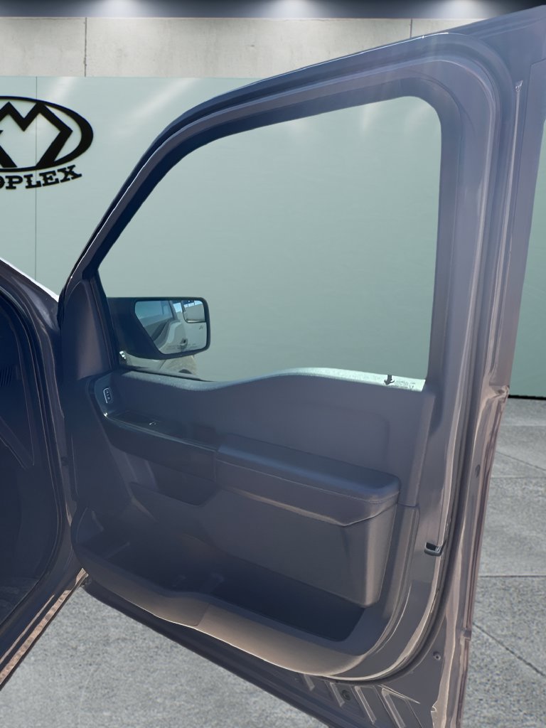 Used 2021 Ford F150 XL w/ STX Appearance Package RWD image 19