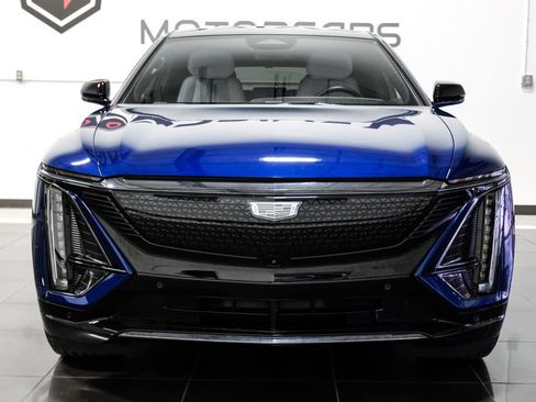 Used 2024 Cadillac Lyriq Sport w/ LPO, Floor Liner Package RWD image 6