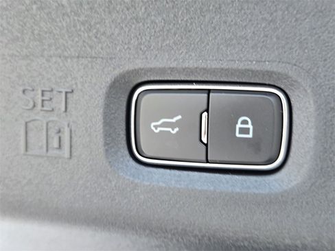 New 2025 Ford Expedition Platinum image 15