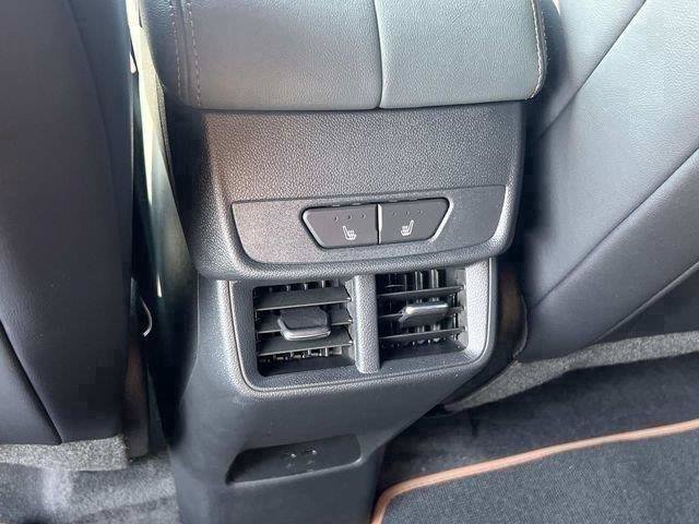 New 2027 GMC Terrain AT4 w/ Convenience Package III AWD/4WD image 13