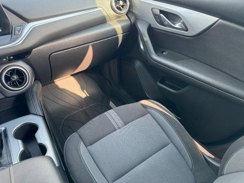 Used 2023 Chevrolet Blazer LT w/ Midnight/Sport Edition image 15