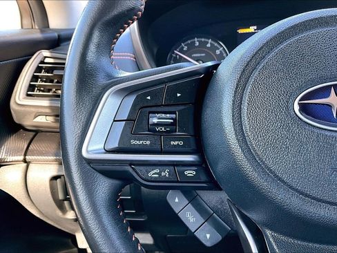 Used 2023 Subaru Crosstrek 2.0i Premium image 18