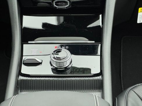 New 2026 Jeep Grand Cherokee Limited image 12