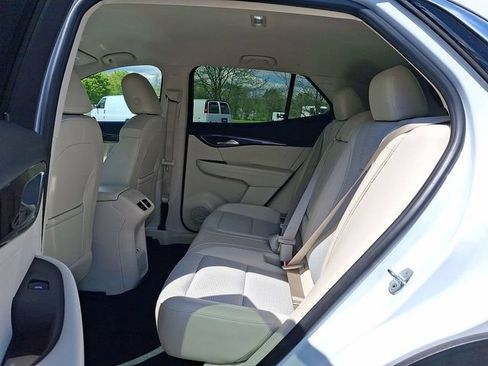 Certified 2022 Buick Envision Preferred FWD image 22
