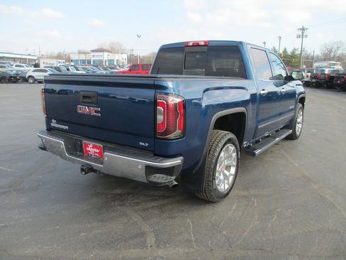 Used 2017 GMC Sierra 1500 SLT w/ SLT Premium Package image 3