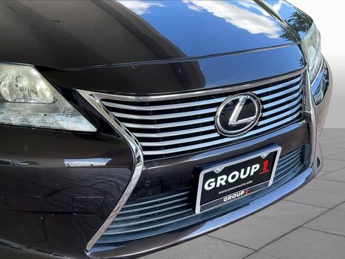 Used 2014 Lexus ES 350 w/ Luxury Package FWD image 27