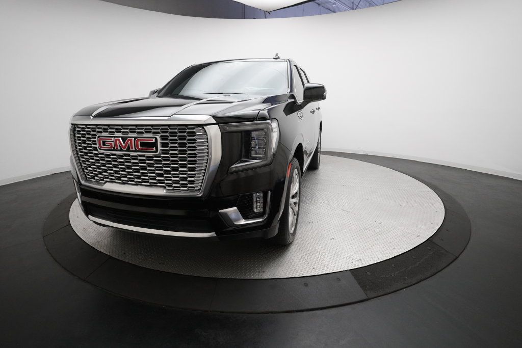 Used 2023 GMC Yukon Denali w/ Max Trailering Package AWD/4WD image 12