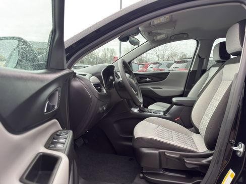 Used 2024 Chevrolet Equinox LS w/ Midnight Edition AWD/4WD image 11