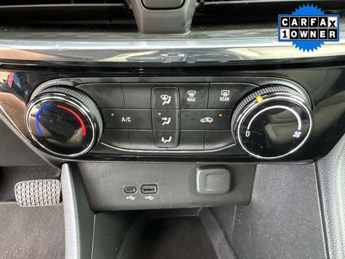 Certified 2024 Buick Encore GX Sport Touring image 29