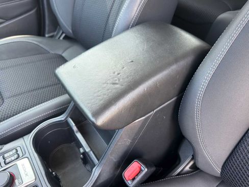 Used 2024 Subaru Forester Premium w/ POP Package 1 AWD/4WD image 12