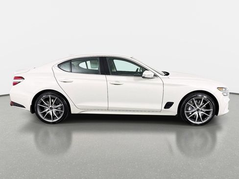 New 2026 Genesis G70 2.5T RWD image 4