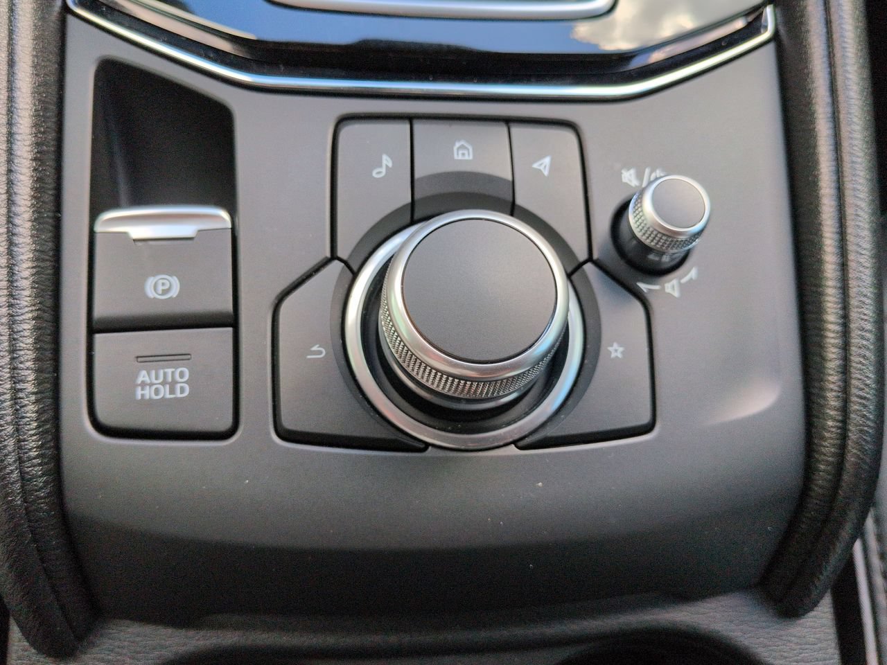 Used 2025 MAZDA CX-5 AWD 2.5 S w/ Select Package image 23