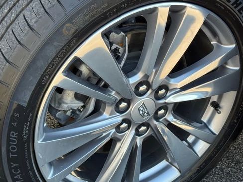 Certified 2024 Cadillac XT6 Premium Luxury image 12