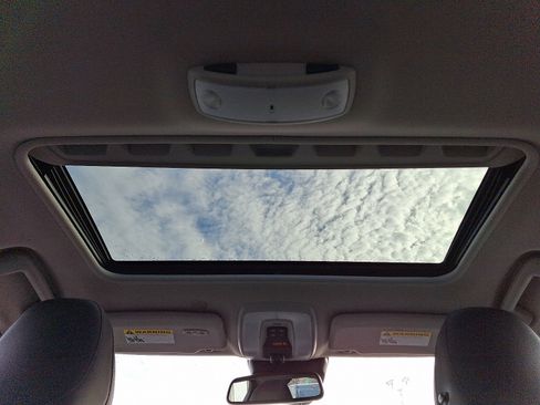 Used 2013 Volvo S60 T5 image 14