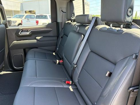 New 2026 GMC Sierra 1500 SLT w/ SLT Premium Plus Package AWD/4WD image 21