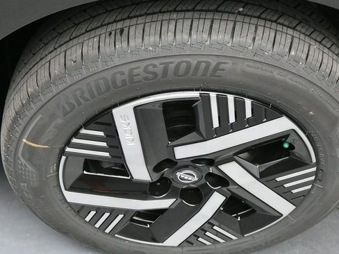 New 2026 Nissan Kicks SV w/ Charging Package image 11