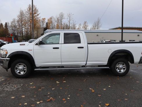 Used 2022 RAM 2500 Tradesman image 2