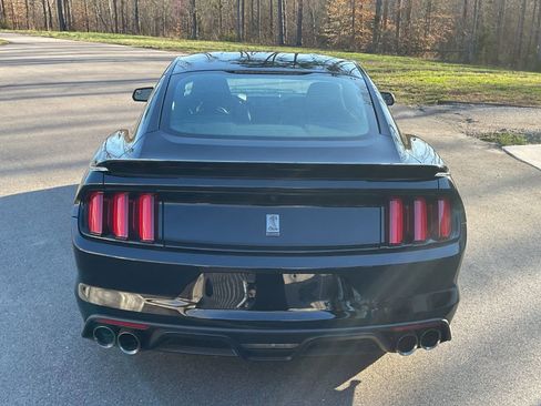 Used 2016 Ford Mustang Shelby GT350 w/ Track Package RWD image 8