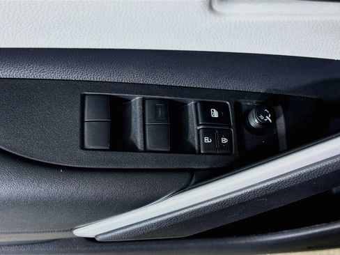 Certified 2024 Toyota Corolla Cross L AWD/4WD image 16