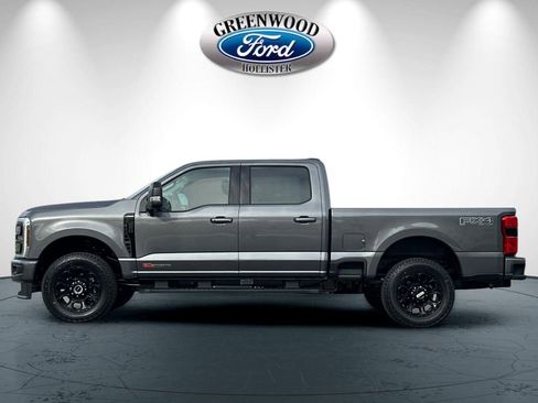New 2026 Ford F250 Lariat w/ Black Appearance Package image 7