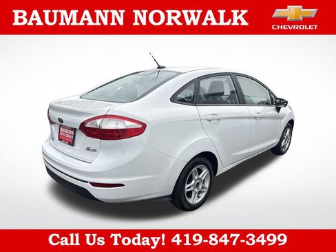Used 2017 Ford Fiesta SE FWD image 11
