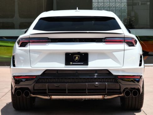 Used 2024 Lamborghini Urus S AWD/4WD image 4