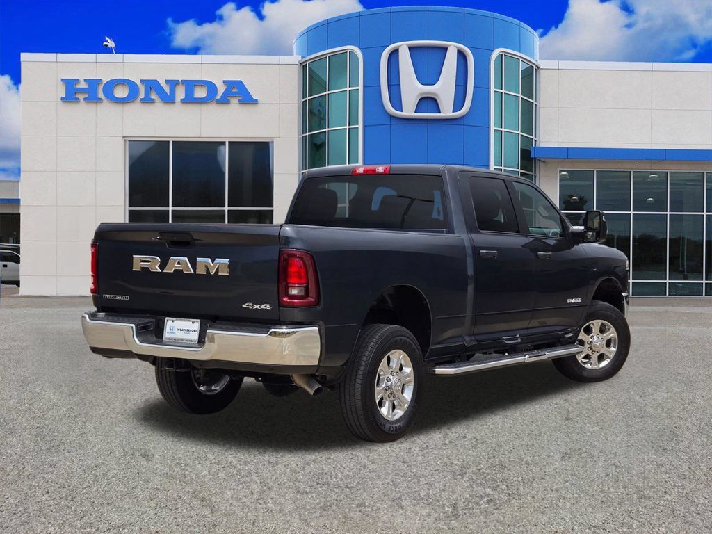 Used 2026 RAM 2500 Big Horn AWD/4WD image 3