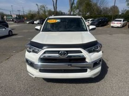 Used 2022 Toyota 4Runner Limited AWD/4WD image 2