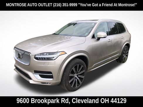 Used 2023 Volvo XC90 B6 Plus AWD/4WD image 2