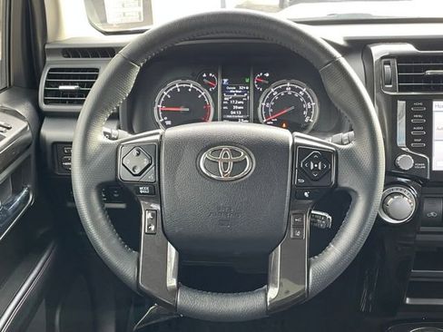 Used 2022 Toyota 4Runner TRD Off-Road Premium image 22