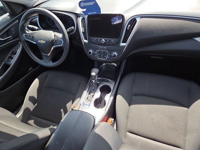 Used 2025 Chevrolet Malibu LT FWD image 19