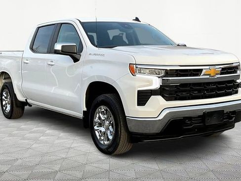 Used 2023 Chevrolet Silverado 1500 LT image 1