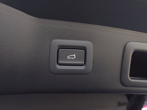 New 2025 MAZDA CX-5 Signature image 35