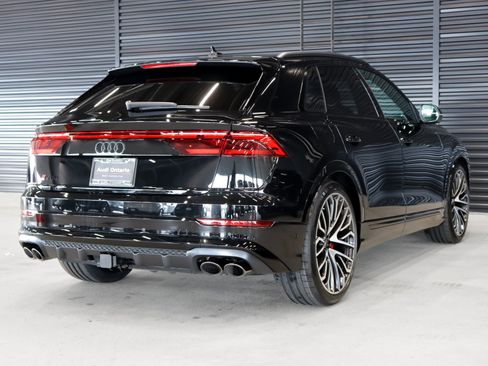 New 2026 Audi SQ8 Prestige image 13