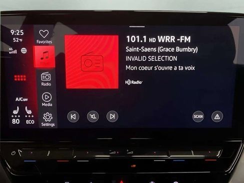 Used 2023 Volkswagen ID.4 S image 39