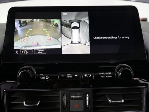 Used 2022 INFINITI QX80 Sensory w/ All-Season Package AWD/4WD image 31