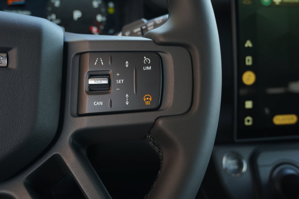 New 2026 Land Rover Defender 110 S AWD/4WD image 16