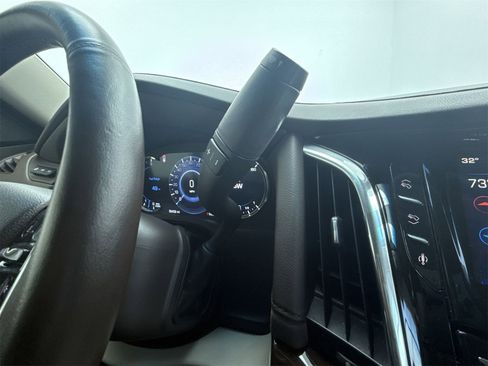 Used 2016 Cadillac Escalade Luxury image 26