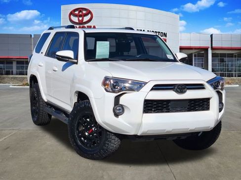 Used 2023 Toyota 4Runner SR5 Premium image 1