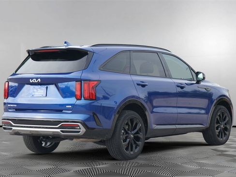 Used 2023 Kia Sorento SX AWD/4WD image 5