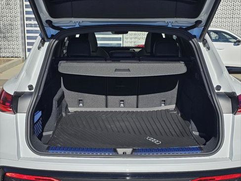 New 2025 Audi SQ5 Premium Plus image 7