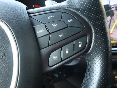 Used 2024 Dodge Durango GT AWD/4WD image 32