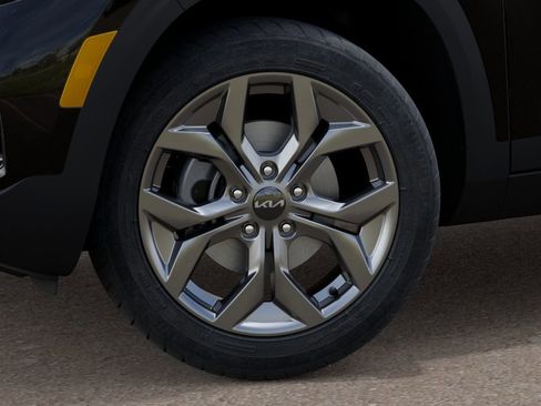 New 2026 Kia Seltos LX FWD image 9
