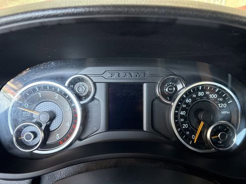 Used 2022 RAM 2500 Tradesman AWD/4WD image 12