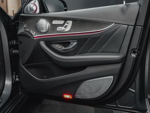 Used 2019 Mercedes-Benz E 63 AMG S image 48