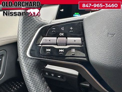 Used 2023 Nissan Ariya AWD image 19