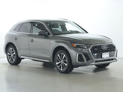 Used 2023 Audi Q5 2.0T Premium Plus AWD/4WD image 9
