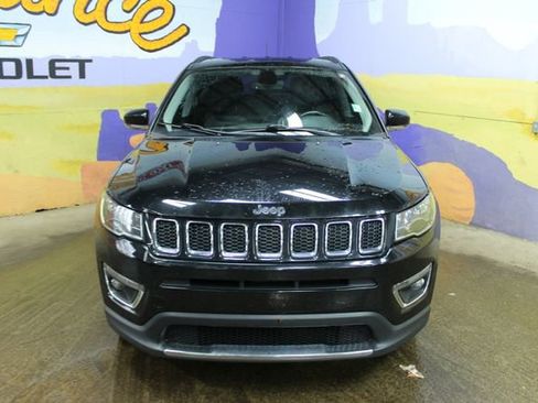 Used 2018 Jeep Compass Limited FWD image 3