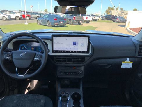 Used 2025 Ford Bronco Sport Heritage w/ Convenience Package image 23